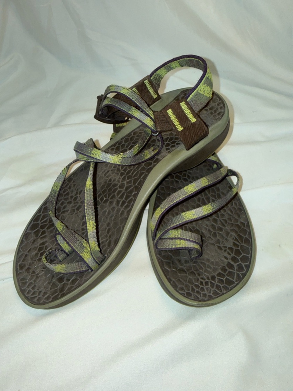 Chaco Women's Strappy Sandals in Olive and Brown